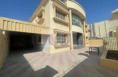 Villa - 5 Bedrooms - 6 Bathrooms for sale in Al Rawda - Ajman