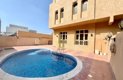 Villa - 3 Bedrooms - 3 Bathrooms for rent in Umm Suqeim 1 Villas - Umm Suqeim 1 - Umm Suqeim - Dubai