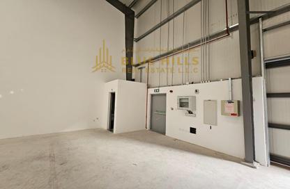 Warehouse - Studio - 1 Bathroom for rent in Ras Al Khor Industrial - Ras Al Khor - Dubai