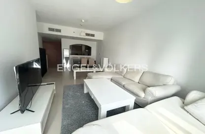 Apartment - 1 Bedroom - 2 Bathrooms for rent in Lake Point Tower - JLT Cluster N - Jumeirah Lake Towers - Dubai