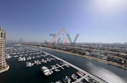 Apartment - 3 Bedrooms - 5 Bathrooms for sale in Marina Residences 3 - Marina Residences - Palm Jumeirah - Dubai