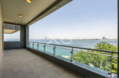 Apartment - 3 Bedrooms - 4 Bathrooms for sale in Dream Palm Residence - The Crescent - Palm Jumeirah - Dubai