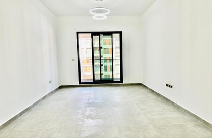 Apartment - 1 Bedroom - 2 Bathrooms for rent in Jumeirah Garden City - Al Satwa - Dubai