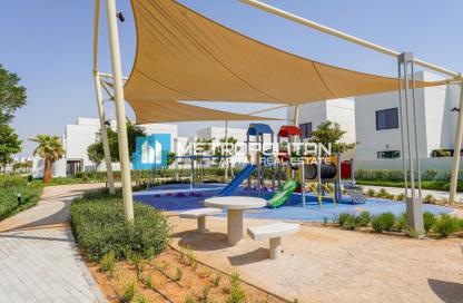 Townhouse - 3 Bedrooms - 4 Bathrooms for sale in Noya Viva - Noya - Yas Island - Abu Dhabi