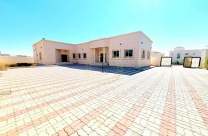 Villa - 3 Bedrooms - 3 Bathrooms for rent in Al Foah - Al Ain