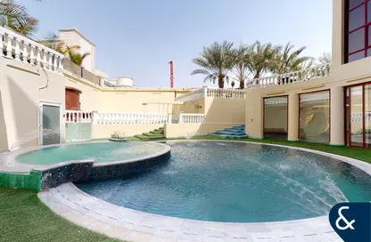 Villa for rent in Sector E - Emirates Hills - Dubai