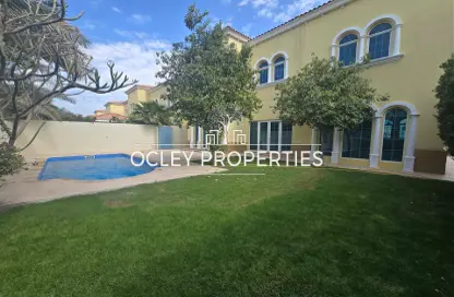 Villa - 3 Bedrooms - 3 Bathrooms for rent in Legacy - Jumeirah Park - Dubai