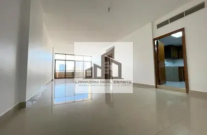 Apartment - 2 Bedrooms - 2 Bathrooms for rent in Hamdan Street - Abu Dhabi