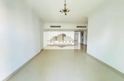 Apartment - 2 Bedrooms - 3 Bathrooms for rent in Manazil Tower 2 - Al Taawun Street - Al Taawun - Sharjah