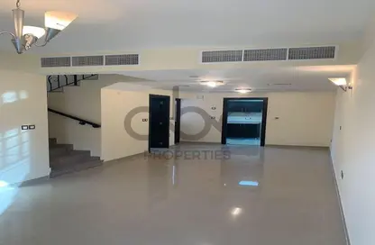 Townhouse - 2 Bedrooms - 3 Bathrooms for rent in Hydra Village - Abu Dhabi