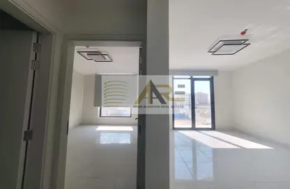 Apartment - 1 Bedroom - 1 Bathroom for rent in AlFalah - Muwaileh Commercial - Sharjah