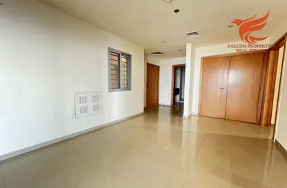 Apartment - 4 Bedrooms - 5 Bathrooms for rent in Julphar Residential Tower - Julphar Towers - Al Nakheel - Ras Al Khaimah