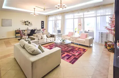 Apartment - 3 Bedrooms - 4 Bathrooms for rent in Terraced Apartments - Green Community Motor City - Motor City - Dubai