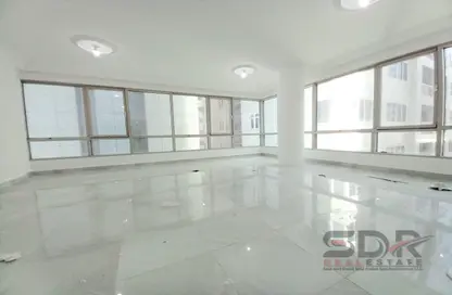 Apartment - 3 Bedrooms - 4 Bathrooms for rent in ZADCO Complex Building B - ZADCO Complex - Al Khalidiya - Abu Dhabi