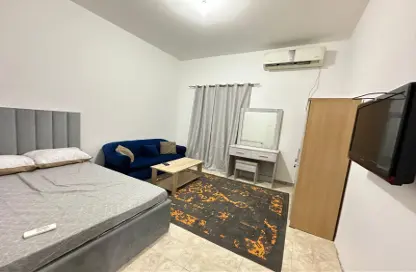 Apartment - Studio - 1 Bathroom for rent in Zayed the First Street - Al Khalidiya - Abu Dhabi