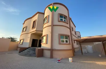 Villa - 5 Bedrooms - 7 Bathrooms for rent in Mohamed Bin Zayed Centre - Mohamed Bin Zayed City - Abu Dhabi