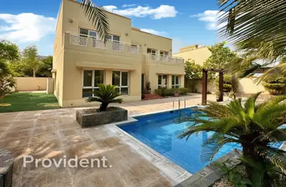 Villa - 5 Bedrooms - 6 Bathrooms for rent in Meadows 6 - Meadows - Dubai