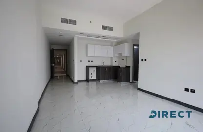 Apartment - 2 Bedrooms - 2 Bathrooms for rent in Rukan 2 - Rukan - Dubai