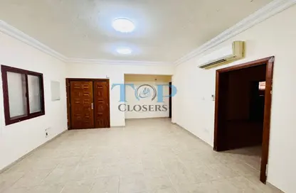 Apartment - 2 Bedrooms - 3 Bathrooms for rent in Al Mraijeb - Al Jimi - Al Ain