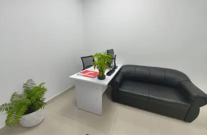 Office Space - Studio - 1 Bathroom for rent in Al Rostamani Building - Port Saeed - Deira - Dubai