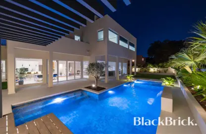 Villa - 5 Bedrooms - 6 Bathrooms for sale in Saheel - Arabian Ranches - Dubai