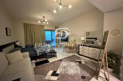 Apartment - 1 Bathroom for sale in MAG 560 - MAG 5 - Dubai South (Dubai World Central) - Dubai