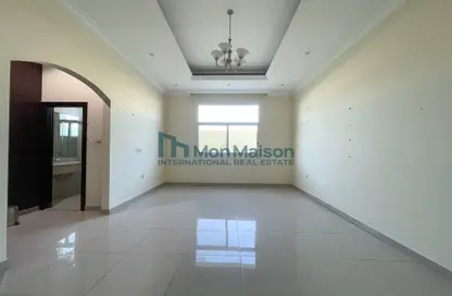 Villa - 5 Bedrooms - 6 Bathrooms for rent in Al Barsha 1 Villas - Al Barsha 1 - Al Barsha - Dubai