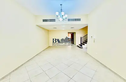 Villa - 3 Bedrooms - 4 Bathrooms for rent in Abu Hail Road - Abu Hail - Deira - Dubai