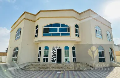 Villa - 5 Bedrooms - 6 Bathrooms for rent in Nad Al Sheba 4 - Nad Al Sheba - Dubai