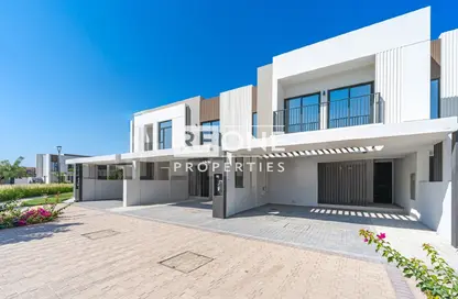 Villa - 3 Bedrooms - 4 Bathrooms for rent in Greenviews 2 - EMAAR South - Dubai South (Dubai World Central) - Dubai