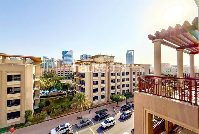 Apartment - 2 Bedrooms - 2 Bathrooms for sale in Turia Tower B - Turia - The Views - Dubai