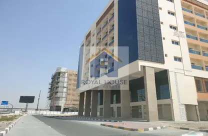 Whole Building - Studio for sale in Muweileh Community - Muwaileh Commercial - Sharjah