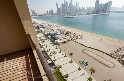 Apartment - 4 Bedrooms - 6 Bathrooms for sale in The Fairmont Palm Residence South - The Fairmont Palm Residences - Palm Jumeirah - Dubai