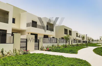 Townhouse - 3 Bedrooms - 4 Bathrooms for rent in Noor Townhouses - Town Square - Dubai