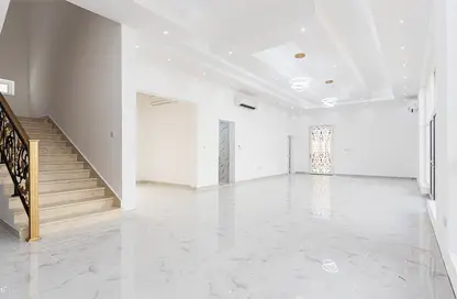 Villa - 7 Bedrooms for rent in Baniyas East - Baniyas - Abu Dhabi