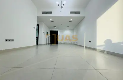 Apartment - 2 Bedrooms - 3 Bathrooms for rent in Jumeirah Garden City - Al Satwa - Dubai