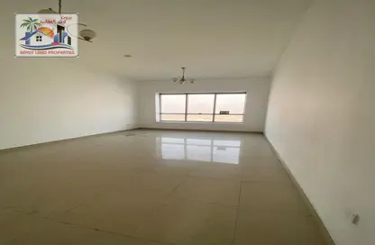 Apartment - 1 Bedroom - 2 Bathrooms for rent in Capital Tower - Al Majaz - Sharjah