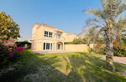 Villa - 2 Bedrooms - 4 Bathrooms for rent in District 16 - Jumeirah Village Circle - Dubai