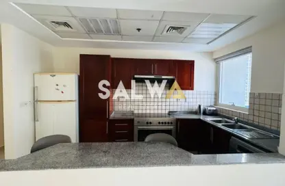 Apartment - 2 Bedrooms - 2 Bathrooms for rent in Cascades Tower - Dubai Marina - Dubai