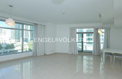 Apartment - 1 Bedroom - 2 Bathrooms for rent in Fairfield Tower - Park Island - Dubai Marina - Dubai