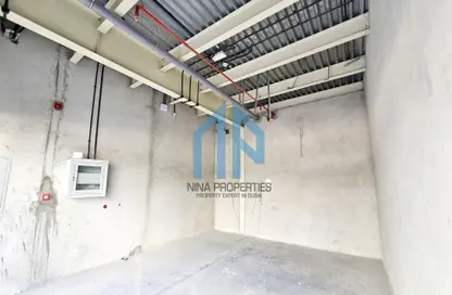 Shop - Studio - 2 Bathrooms for rent in Al Qusais Industrial Area 5 - Al Qusais Industrial Area - Al Qusais - Dubai