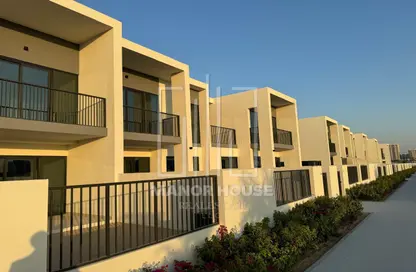 Townhouse - 3 Bedrooms - 5 Bathrooms for rent in Al Yelayiss 2 - Dubai