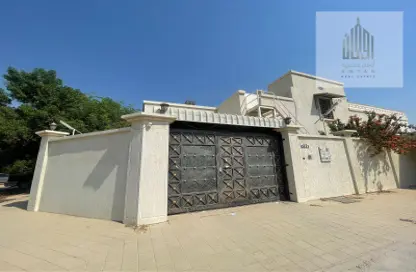 Villa - 3 Bedrooms - 5 Bathrooms for sale in Al Mowaihat 2 - Al Mowaihat - Ajman