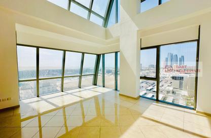 Apartment - 5 Bedrooms - 4 Bathrooms for rent in Al Bateen Plaza - Al Bateen - Abu Dhabi