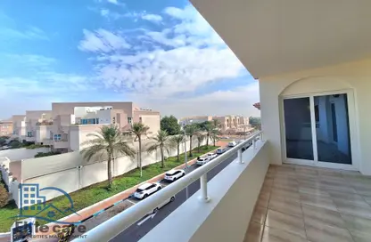 Duplex - 4 Bedrooms - 5 Bathrooms for rent in Muroor Area - Abu Dhabi