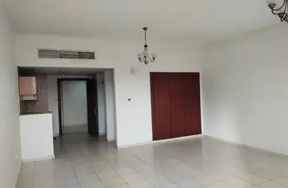 Apartment - 1 Bathroom for sale in Y-06 - England Cluster - International City - Dubai