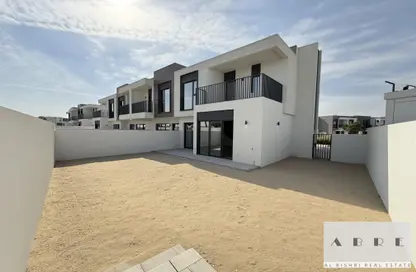 Villa - 4 Bedrooms - 4 Bathrooms for rent in Greenviews 2 - EMAAR South - Dubai South (Dubai World Central) - Dubai