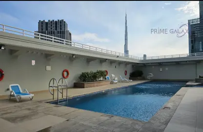 Apartment - 3 Bedrooms - 3 Bathrooms for rent in 21st Century Tower - Sheikh Zayed Road - Dubai