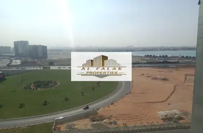 Apartment - 1 Bedroom - 2 Bathrooms for rent in Capital Tower - Al Wahda - Sharjah