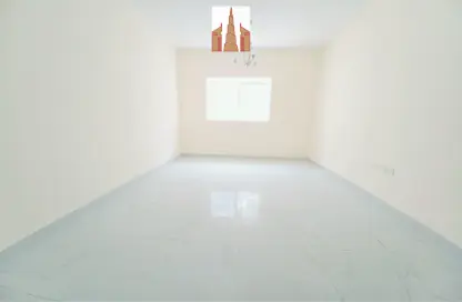 Apartment - 2 Bedrooms - 2 Bathrooms for rent in Muwailih Building - Muwaileh - Sharjah